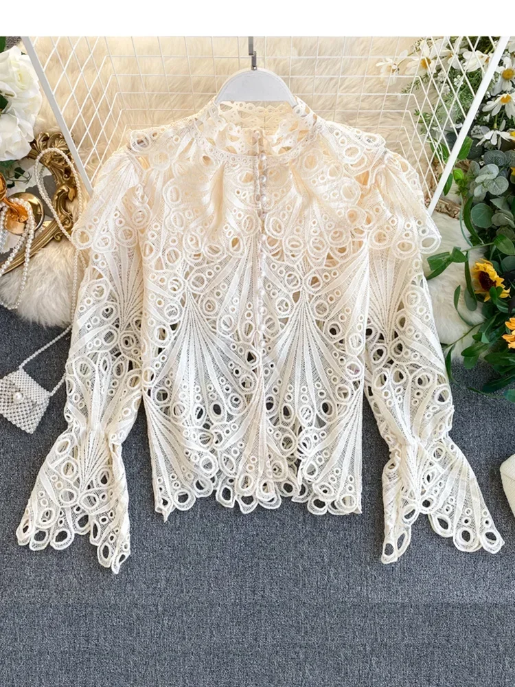 Women\'s French Vintage Lace Shirt Spring Autumn Hollow Ruffled Flare Sleeve Stand Collar Tops Single-breasted Blouse Tops ML637