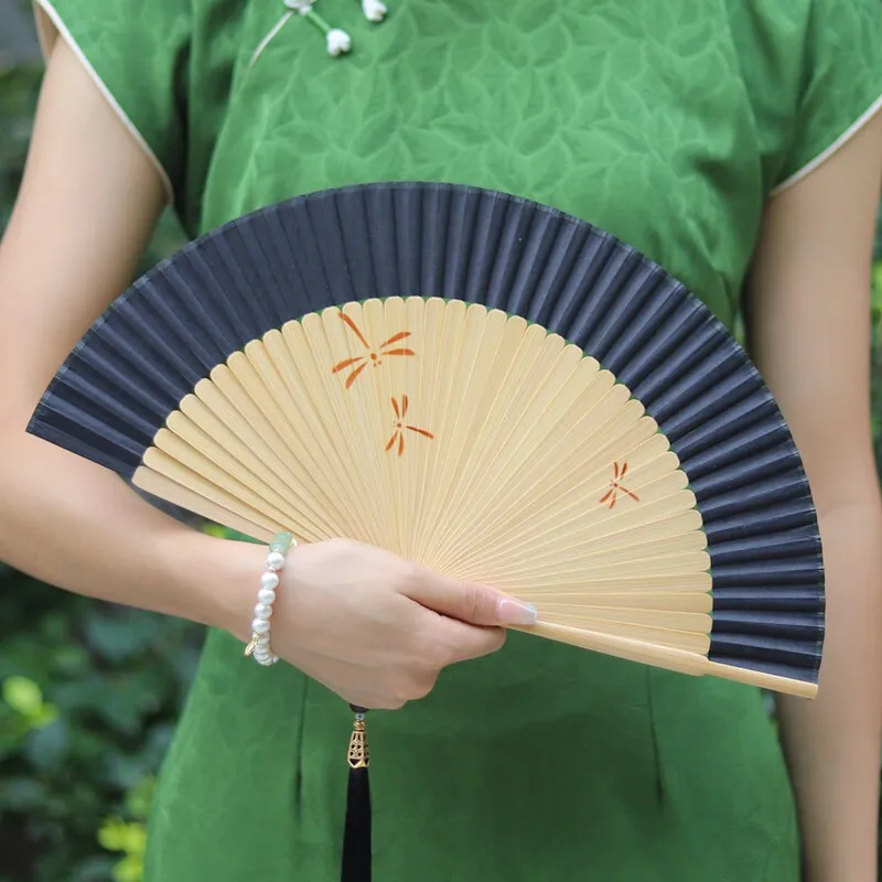 Chinese Style Folding Fan Women Girls Hanfu Cheongsam Photography Retro Spray Painted Dragonfly Fan Portable Summer Hand Fans