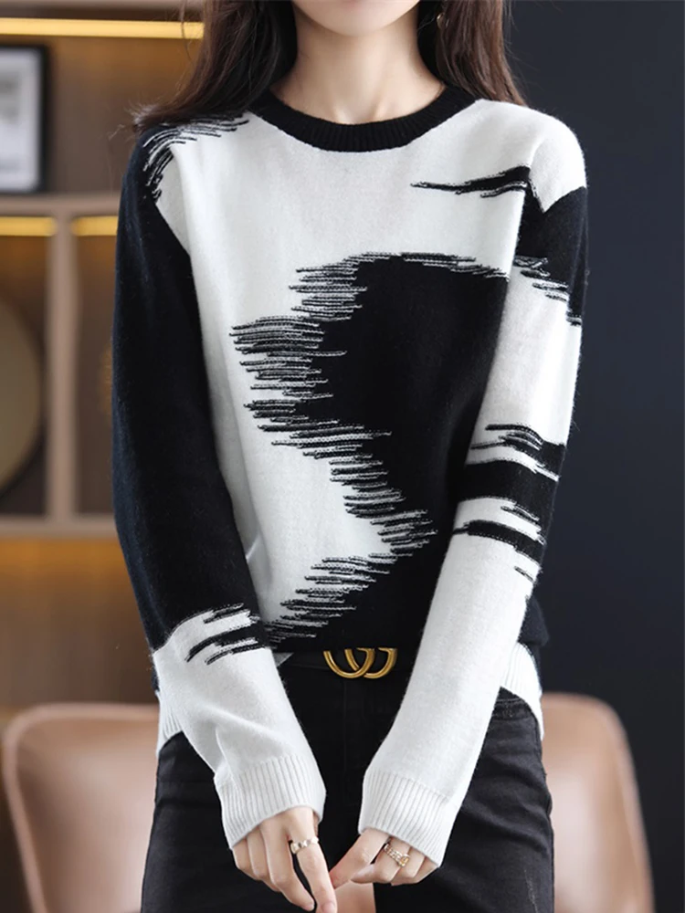 New Chinese Style Cashmere Blend Pipa Sleeve Knitted Sweater - Cangtai 苍苔