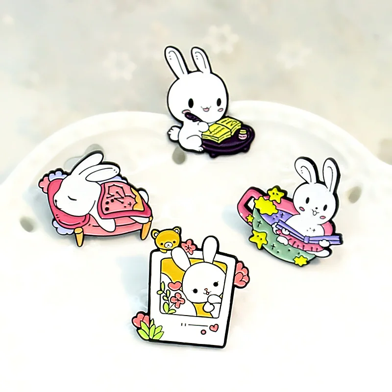 

pin Rabbit Sleep Game Machine Brooch Bag Clothes Lapel Button Badge Animal Jewelry Gift For Friends Bijoux Cartoon Rabbit Enamel