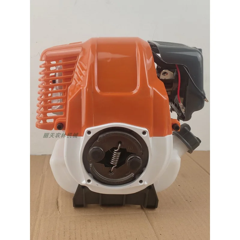 Nongzhuangshi 139F 4행정 잔디 깎는 기계 동력 분무기 엔진 브러시 커터 엔진 어셈블리의 새로운 제품