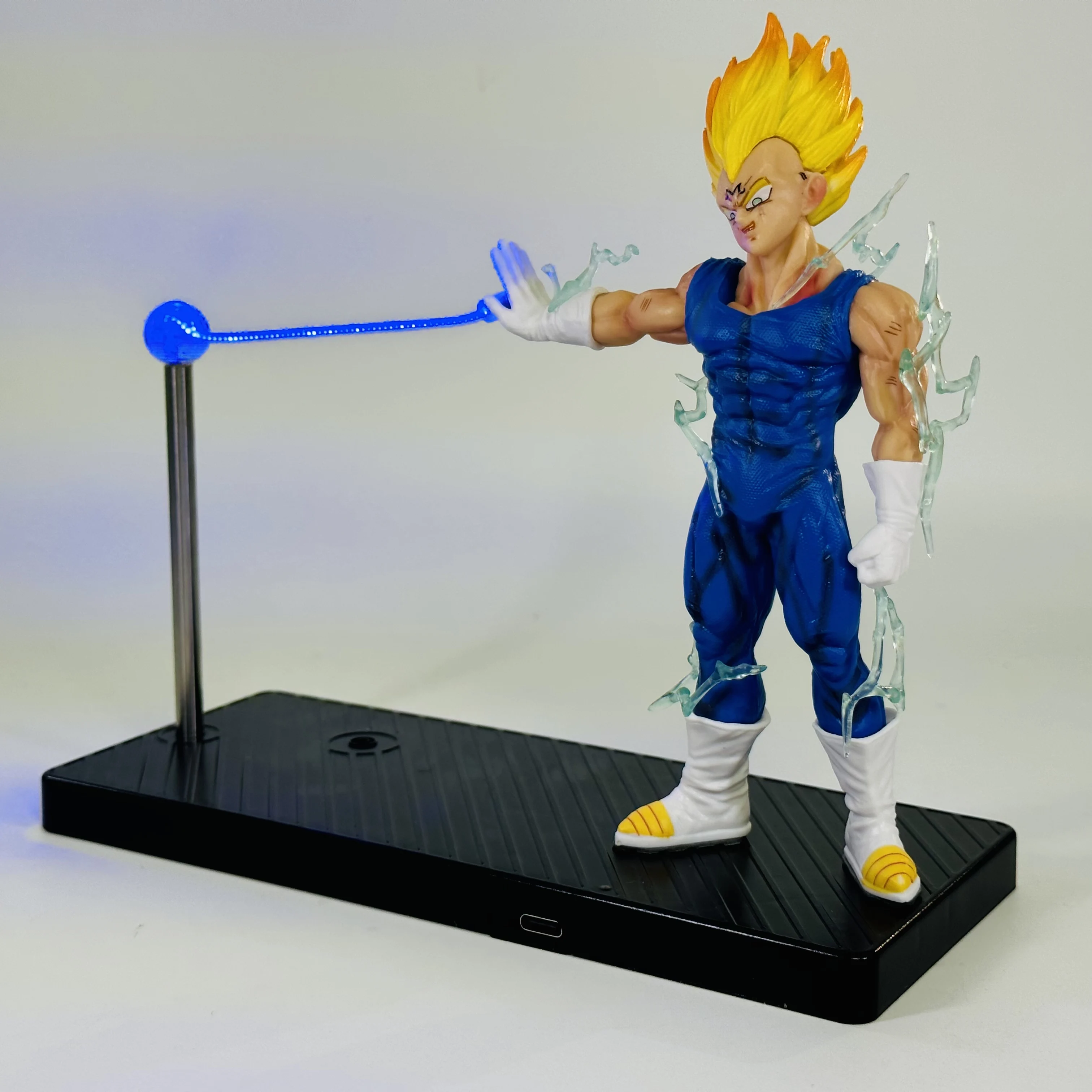 Vegeta Super Saiyan luz nocturna magnética Dragon Ball Z figura de Anime niños regalo de cumpleaños de Navidad estudio Goku luz ambiental ‌