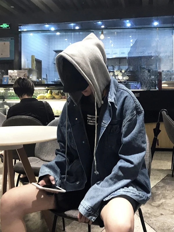

Casual Korean Sle Men's Denim Jaet with Hood Loose Fit Autumn Spring Faionable Jaet for Students And Teens