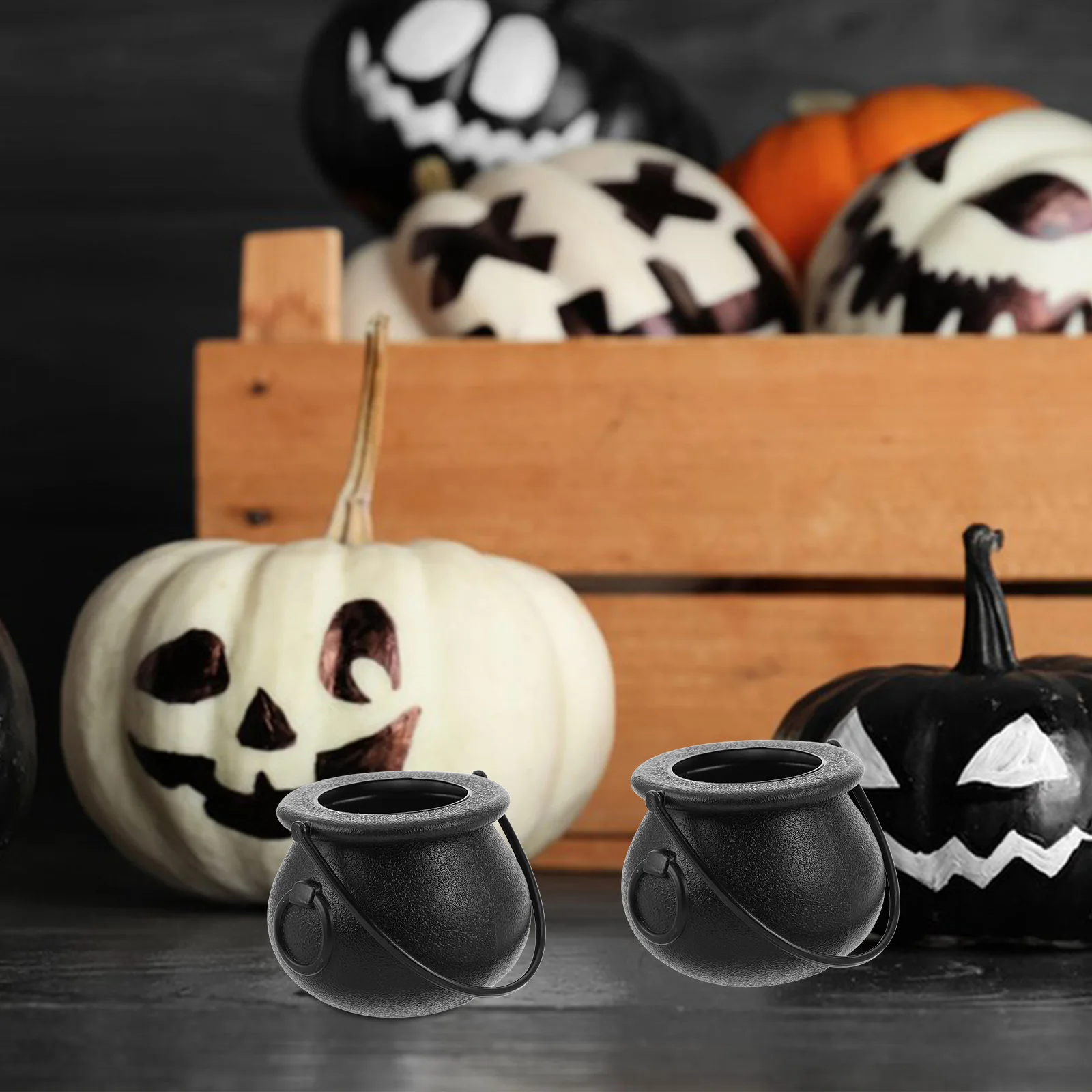 

12 pcs Candy Trick Or Treat Candy Bucket Bucket 6X5.5Cm Small Witch Trick Or Treat Pail For Kids Party Favors Storage Jar Decor