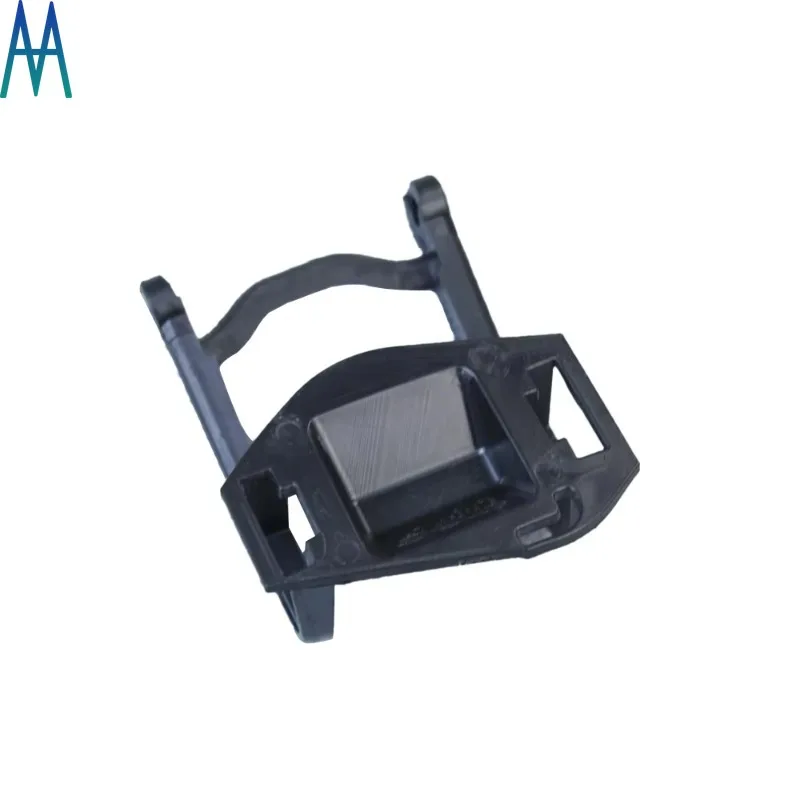 31353641 31353642 1 pair Headlight Spray Cover Bracket Headlight Washer Pump Bracket For Volvo XC60 2014-2017