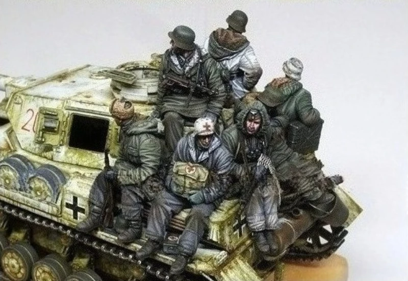 Kit de modelo de figura de resina fundida em escala 1/35 Panzergrenadiers 8 figuras (sem tanque) desmontado e sem pintura