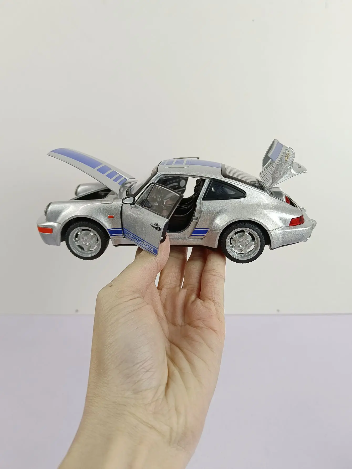 Porsche 964 Transformers 7- Phantom Diecasts Metal Toy Vehicles, modelo de coche, simulación de sonido, luz, tirar hacia atrás, regalo para niños, 1:24