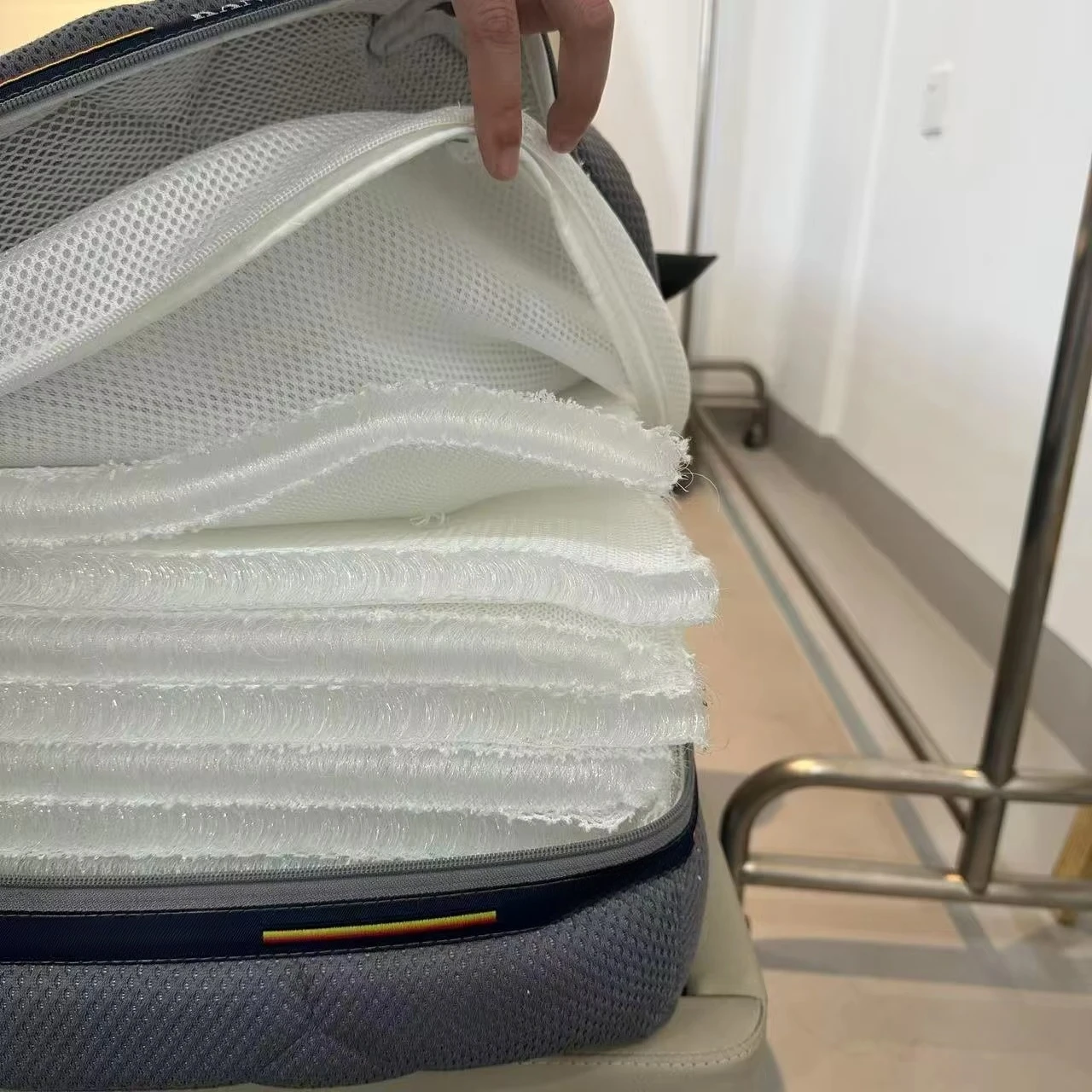 3D 통기성 먼지 진드기 방지 매트리스 아파트 학교 병원 침실 아기 어린이용 편안한 가구