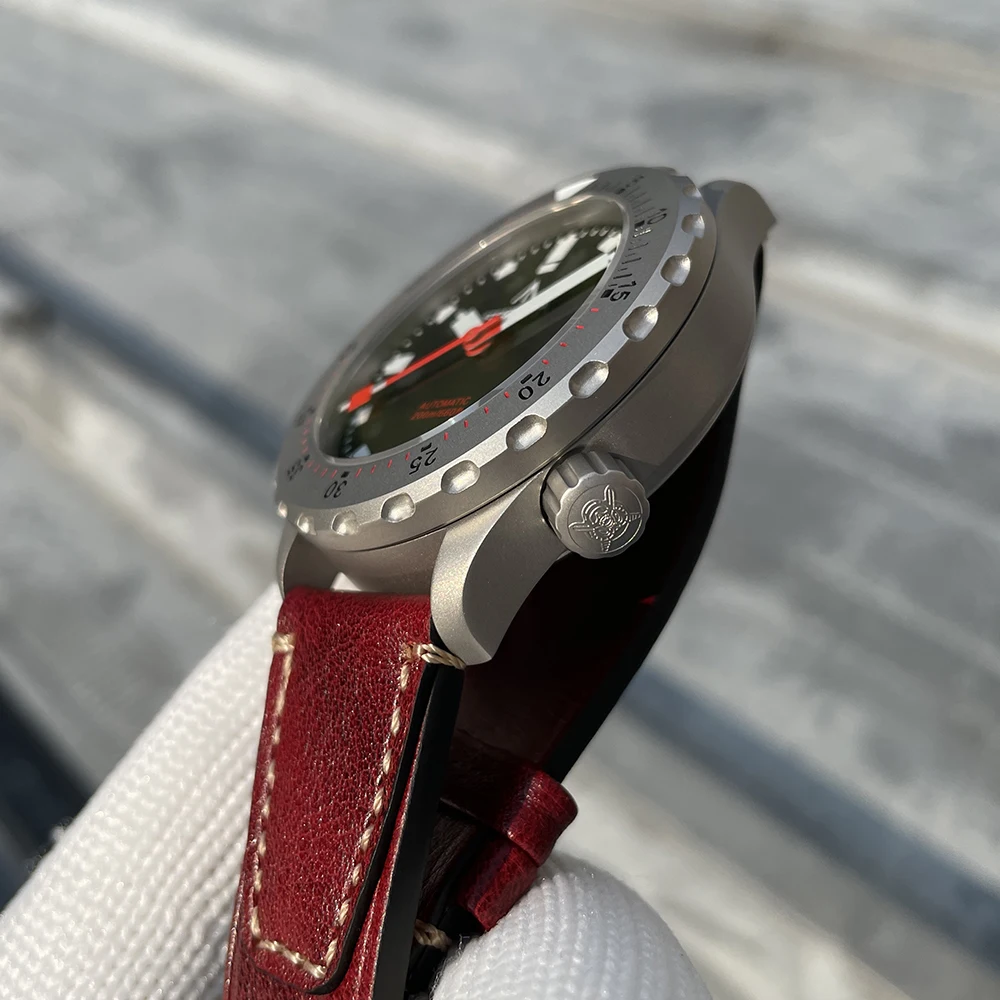 SF752 STEELFLIER NH35 Movement Luxury Mechanical Wristwatch Steel Bezel Sapphire Crystal 20Bar Waterproof Luminous Dive Watch view 5