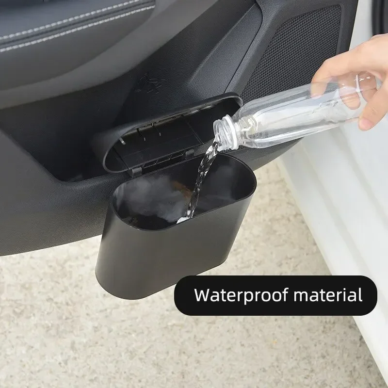

Leakproof Hanging Car Trash Can - Foldable Auto Organizer with Lid, Portable Mini Bin for SUV/Truck Travel & Road Trips