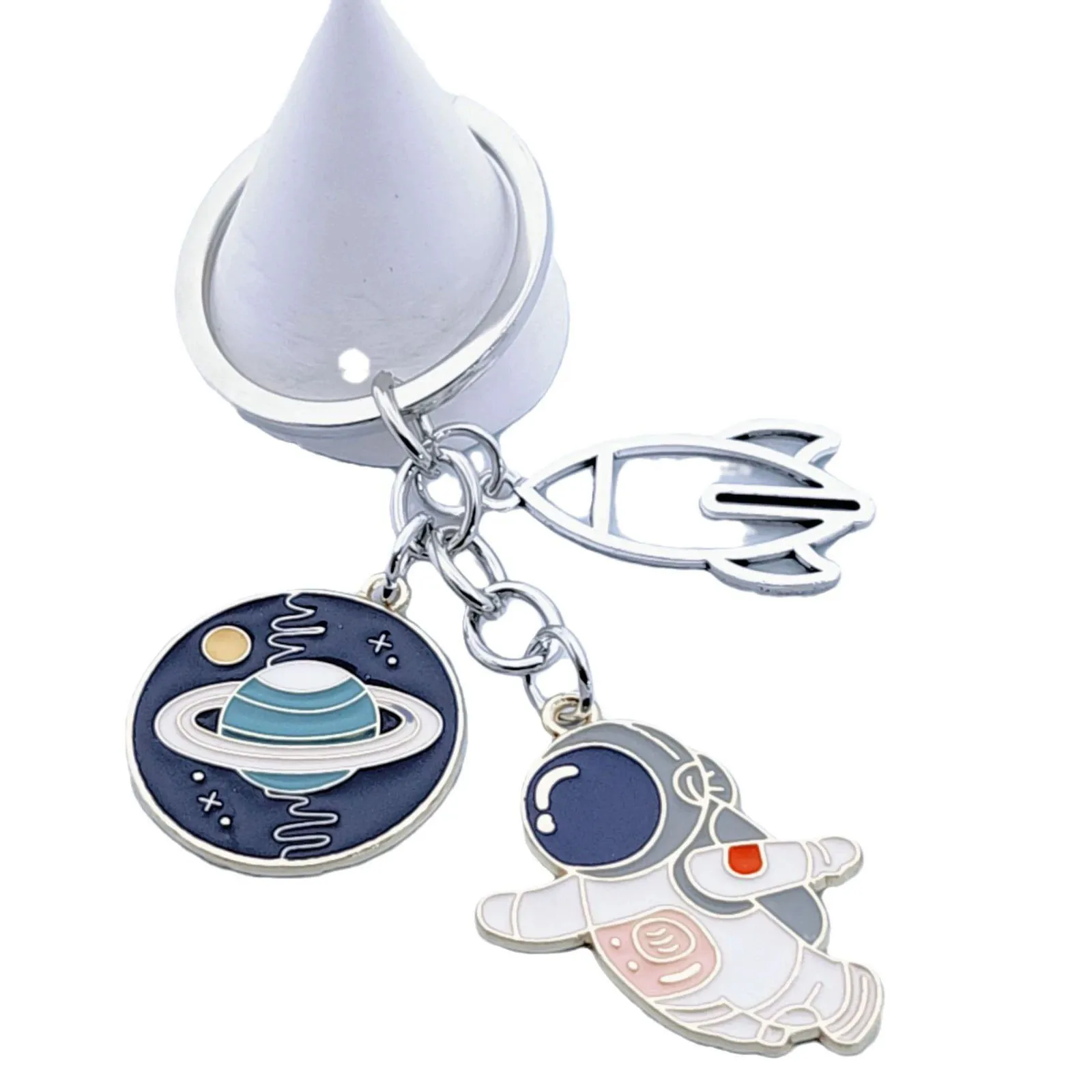 1Astronaut and rocket keychain set，Zinc Alloy Space Theme Keychain，Planet and astronaut pendant，For astronomy enthusiasts，Bag Pe