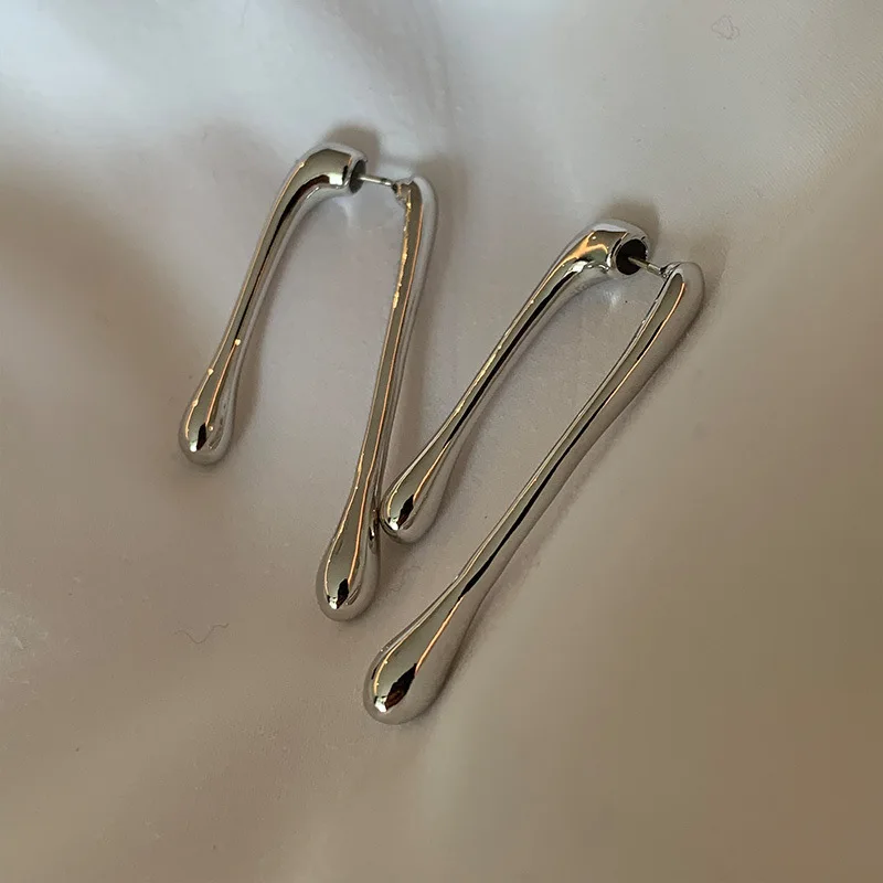 Mode Gepersonaliseerde Ontwerp Onregelmatige Lijnen Dangle Oorbellen Voor Vrouwen Trendy Asymmetrische Metalen Geometrie Oorbellen Sieraden Geschenken