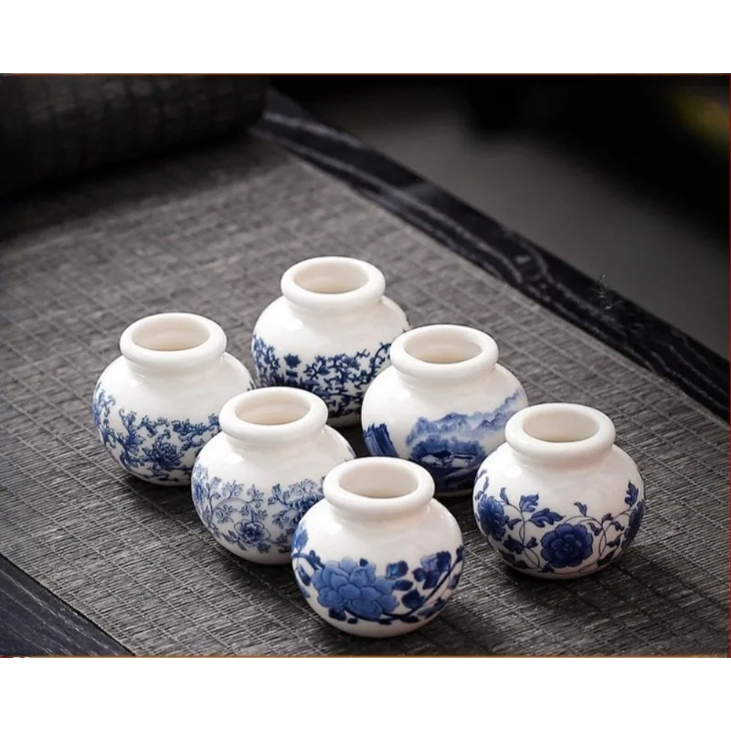 Collectible Figurines & Handcrafted Vintage-Style Porcelain Vases | Small Ceramic Floral Vase Decorations, Non-Electric