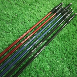 Golf Drivers Shaft, Flex 5/6/7, R / SR / S / X Fw Shaft, bezpłatna tuleja montażowa i uchwyt, Club Shftas, czerwony / czarny / niebieski