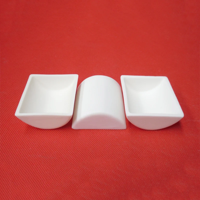 99.3% alumina crucible / 60x54x24mm/ with lid Semicircle corundum crucible / Al2O3 ceramic crucible