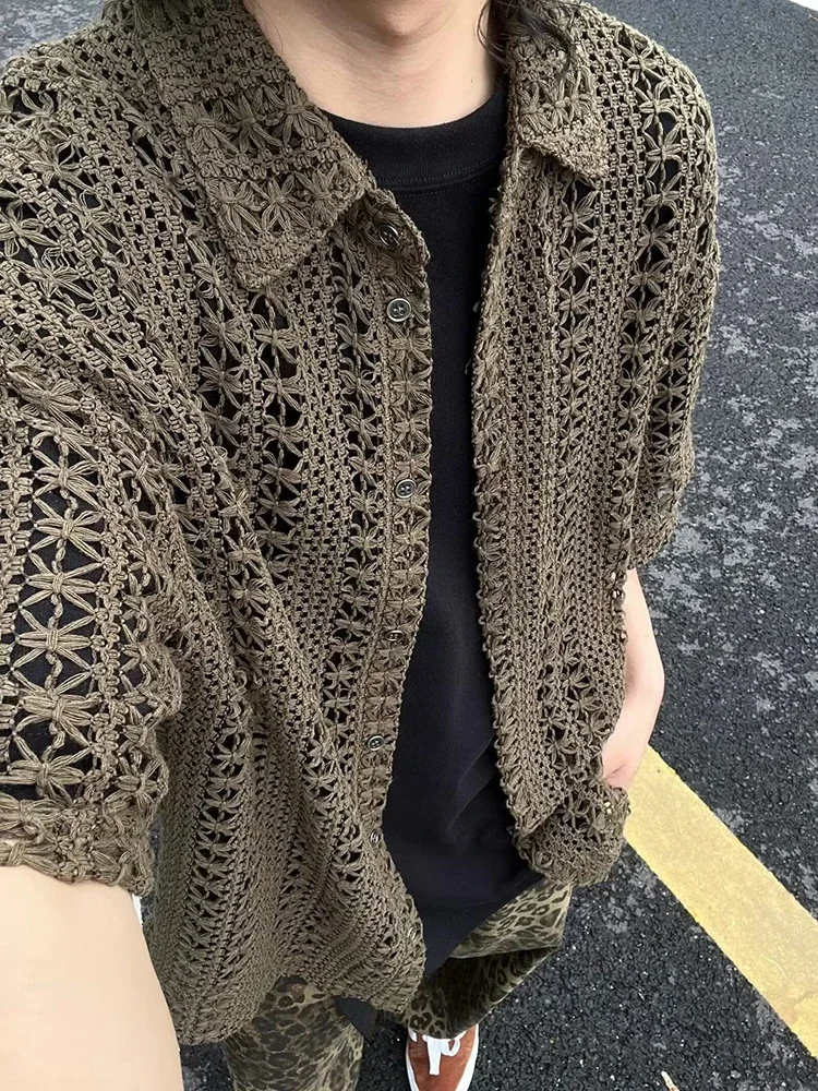 Vintage y2k camisa de malha masculina moda meia manga oco para fora ver através de malha cardigans masculino topos verão casual camisas de tricô