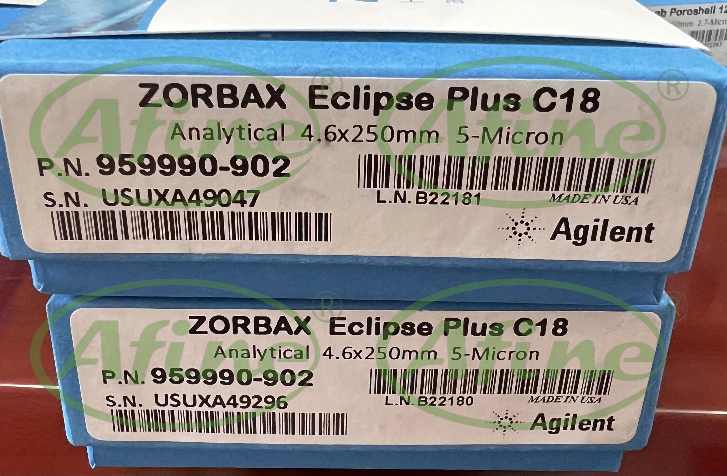 

AFINE Agilent ZORBAX Eclipse Plus 959990-902,C18, 4.6 x 250 mm, 5 µm, 400 bar,HPLC