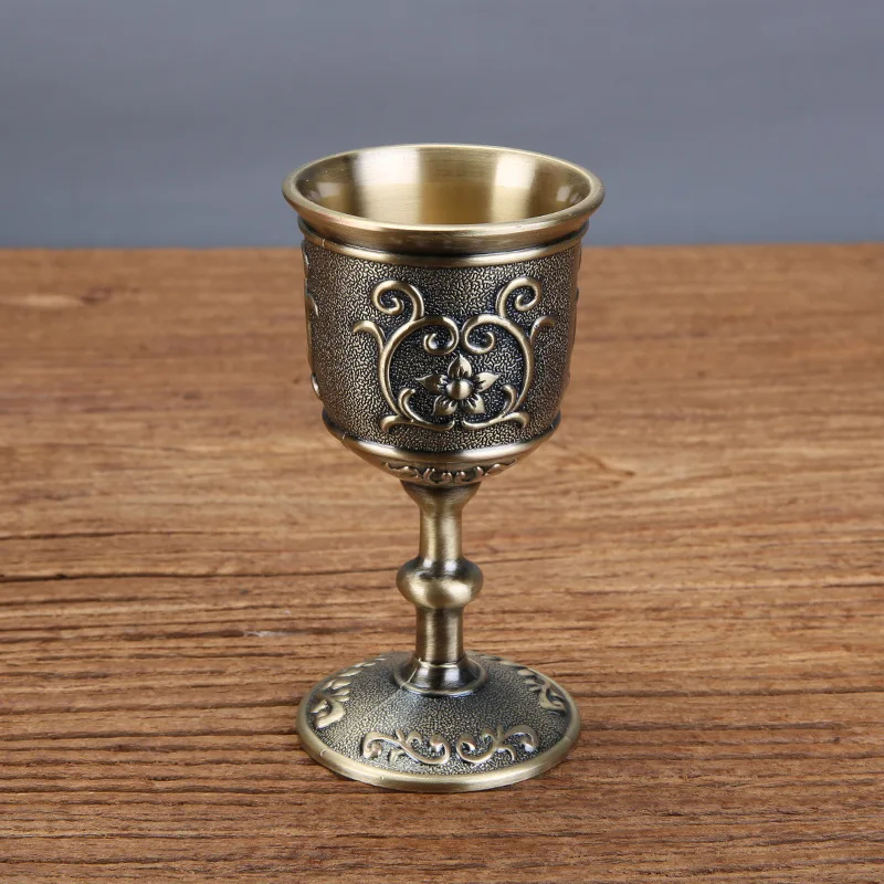 Bronze Wine Cup Retro Goblet Embossed European Royal Chalice Party Whiskey Drink Cup Zinc Alloy Spirit  Wine Glass 50ml 30ml