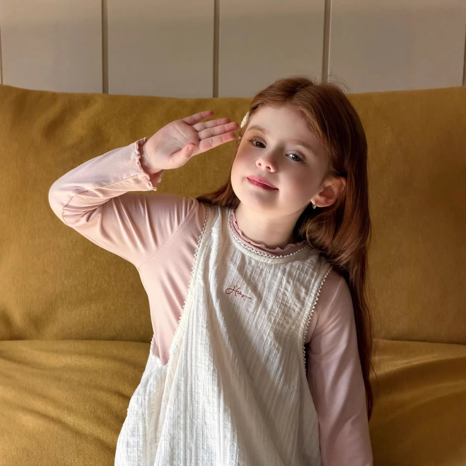 

Girls Top 2026 Spring New Korean Edition Solid Color Casual Fashion Daily Stylish Versatile Soft and Comfortable Wear