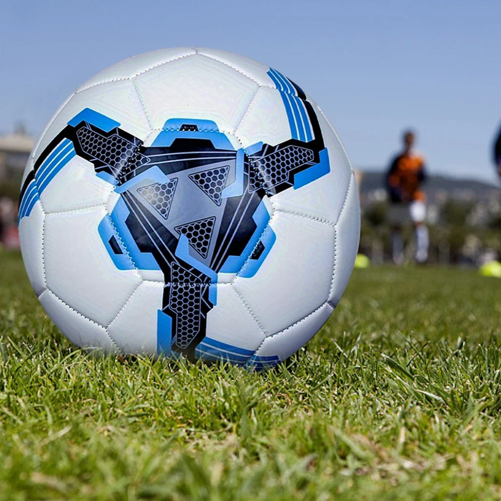 Bolas de futebol costuradas à máquina, tamanho padrão 4, tamanho 5, material do plutônio, liga dos esportes, fósforo, bolas do treinamento do futebol, criança