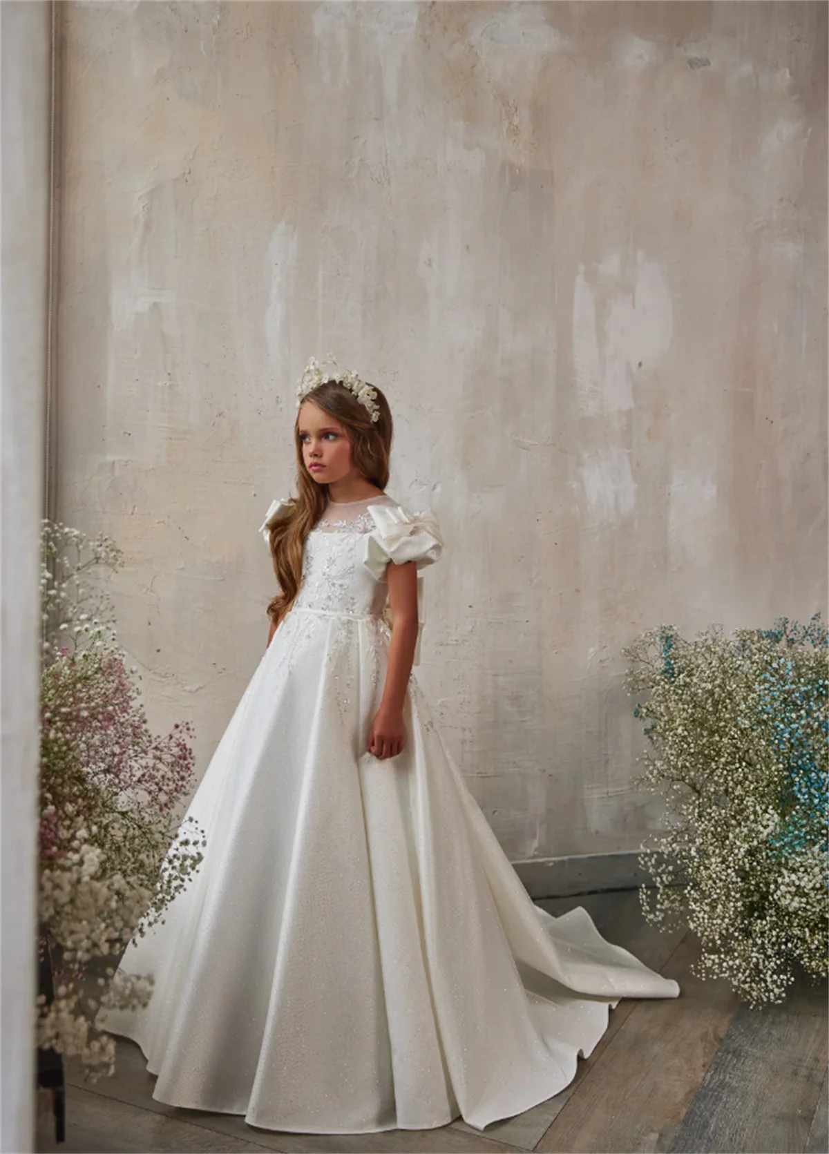 Satin Flower Girl Dress White Applique Lace for Wedding Neck Todder Puffy Princess Evening Party First Communion Ball Gown