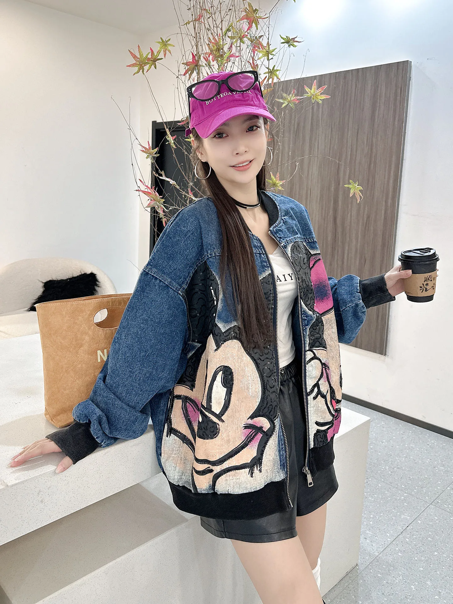 

Модная джинсовая куртка с мультяшным принтом, свободного кроя, в стиле хип-хоп, для женщин, стильная, повседневная, уличная одежда, свободные хлопковые джинсы с эффектом омоложения