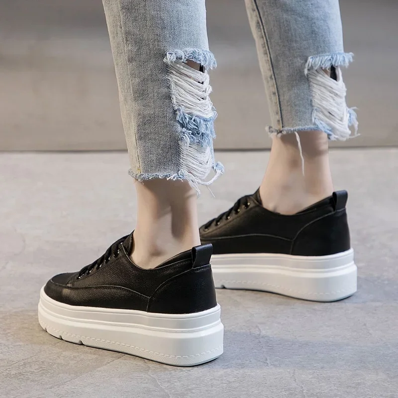 

Genuine Leather White Casual Vulcanized Shoes Women Platform Sport Sneakers Black Summer Comfortable Woman Inside Heighten Shoe