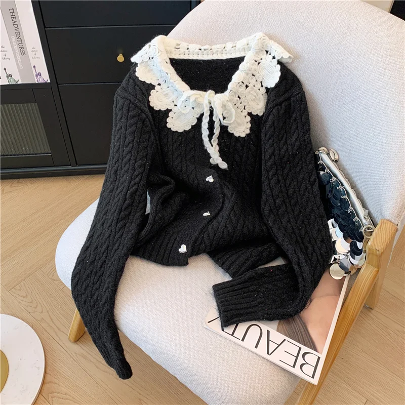 

Women's Black Lapel Lace-Up Love Button Knitted Cardigan Autumn And Winter New Harajuku Style Korean Fashion Cardigan Sweater