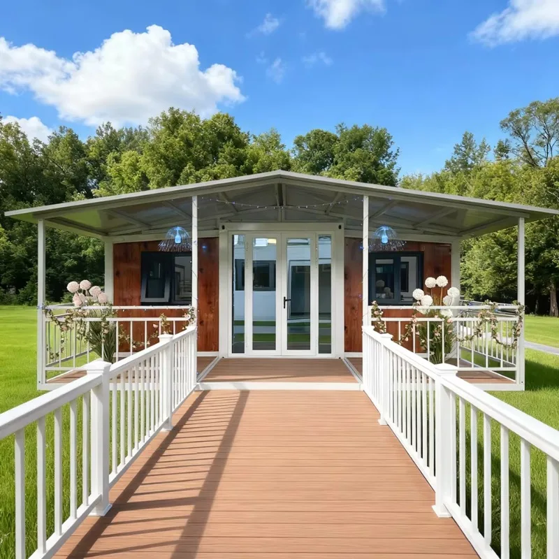 Movable Foldable Prefab cabin universal wheel easy transfer stable build for frequent replacement outdoor work sites
