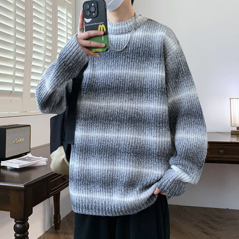 

Men's sweater Round neck style Multicolor stripe Long-sleeved thermal knit top