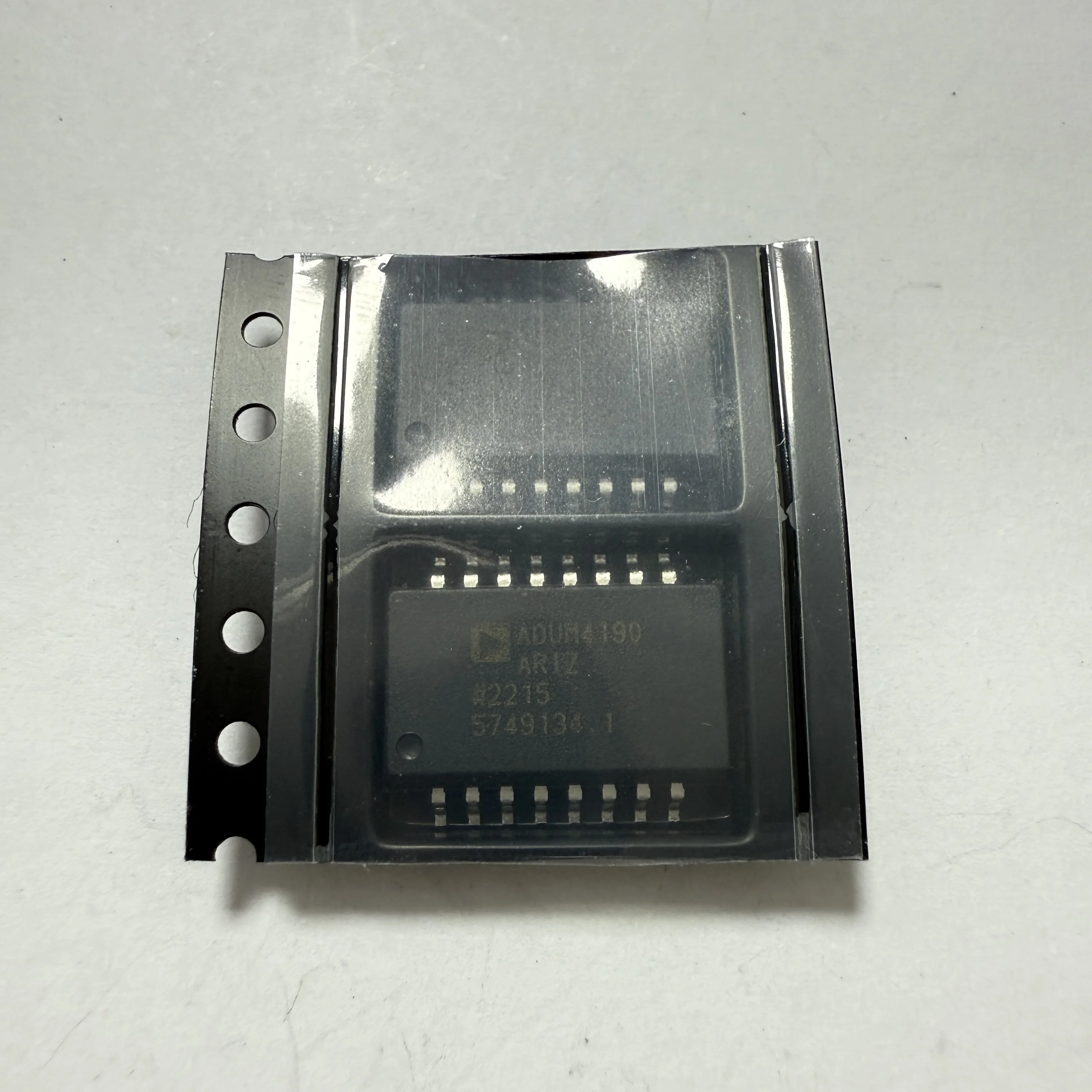 2 PÇS/LOTE ADUM4190ARIZ-RL (amplificadores de isolamento)