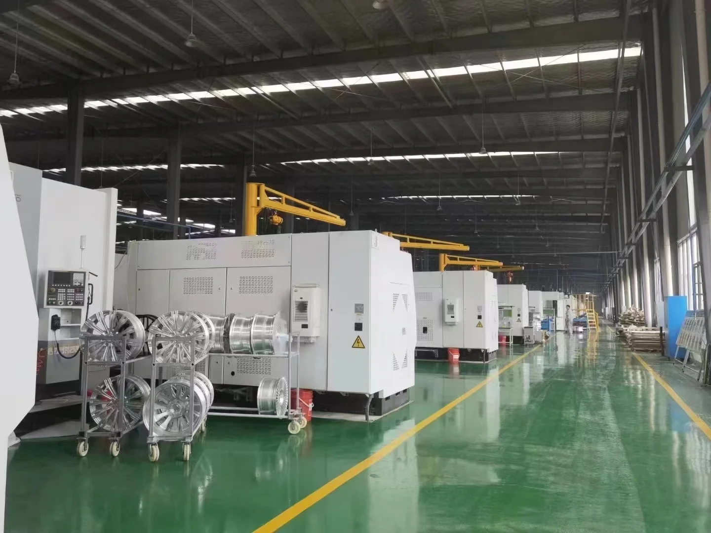 تسليم المصنع مباشرة [مزورة] مخصصة مزورة ARC-8R عالية الأداء T6061 إطارات عجلات خفيفة للغاية 18 19 20 21 22 بوصة