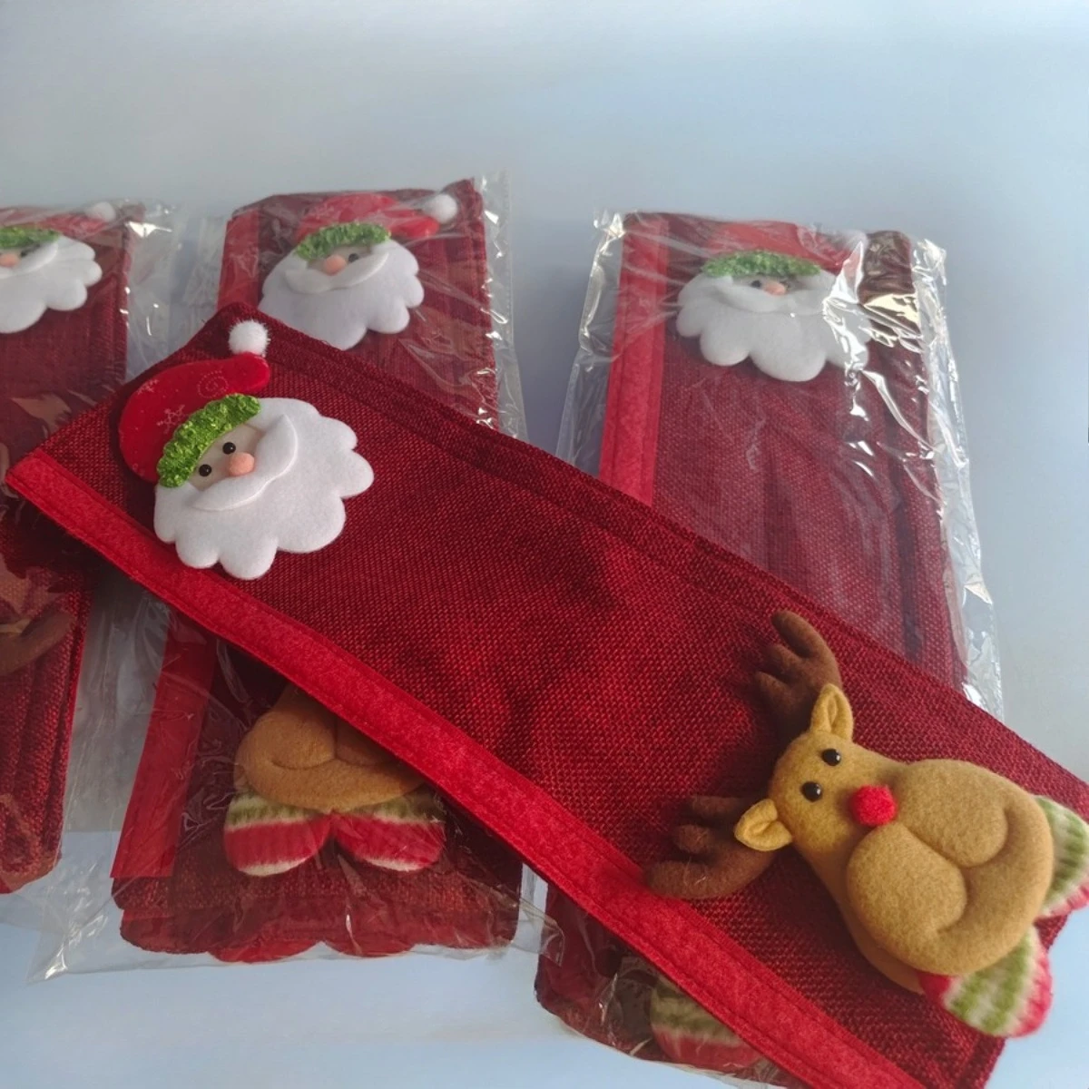 2Pcs Christmas Fridge Handle Covers Santa Reindeer Linen Doorknob Protector Xmas Kitchen Microwave Holiday Home Party Decor
