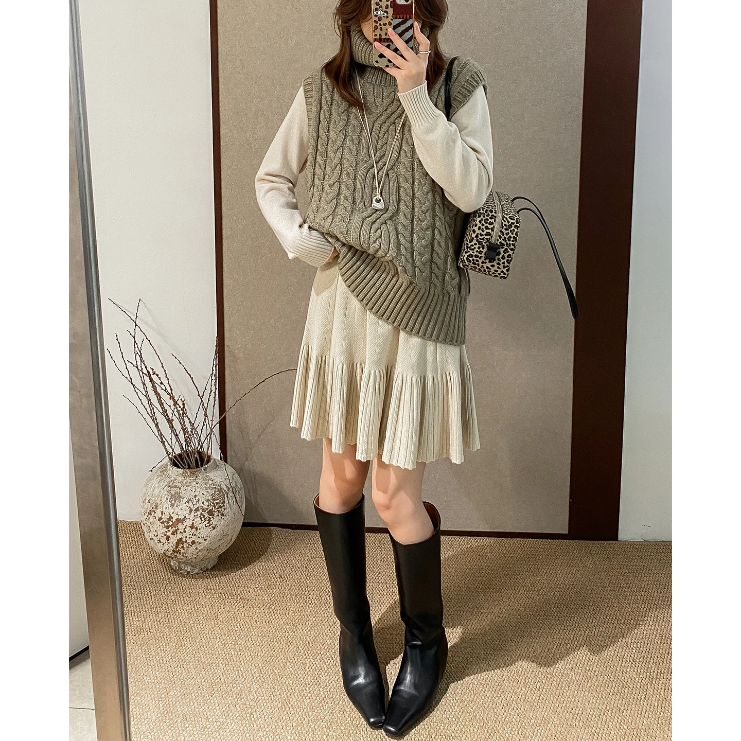 

Юбка-трапеция из хлопка с высокой талией, вязаная, плиссированная, 3D-дизайн, модель 7669, повседневная, в стиле A-Line, от Phil Dan Thiened Fi Tail