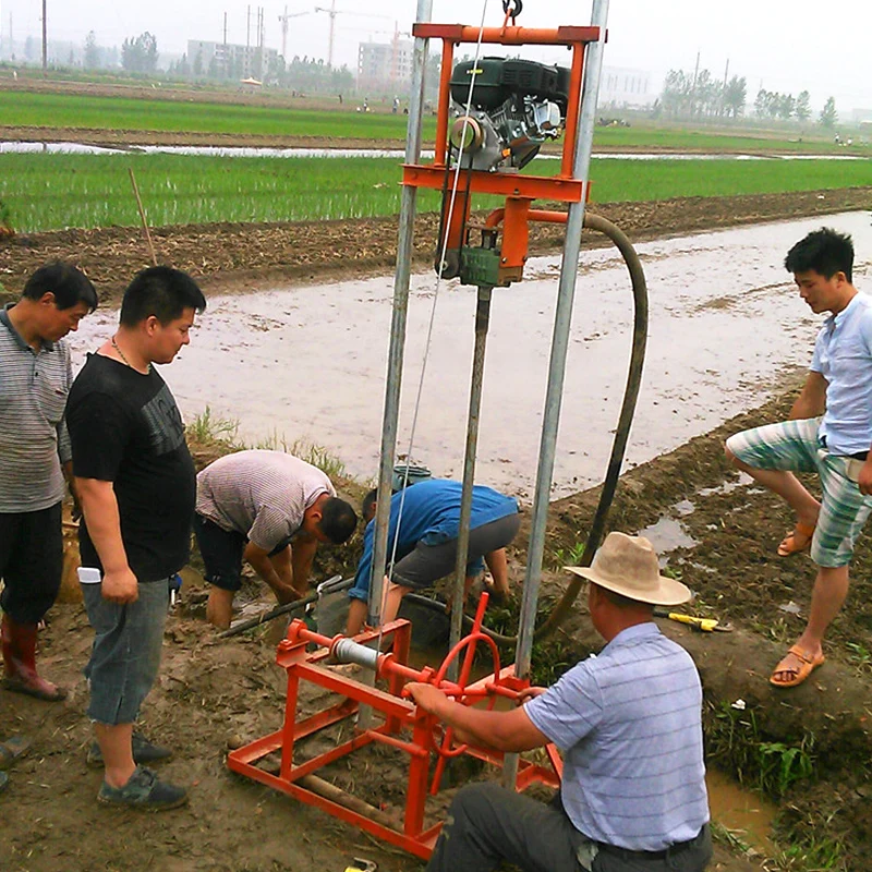 カスタマイズされた80mエンジンポンプ式水井戸掘削装置 高性能折りたたみ式ミニ水井戸掘削装置