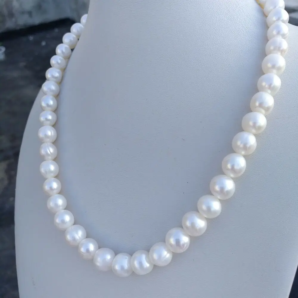 

gorgeous 11-10mm AAAA south sea round white pearl necklace 19inch 14kYellow Gold