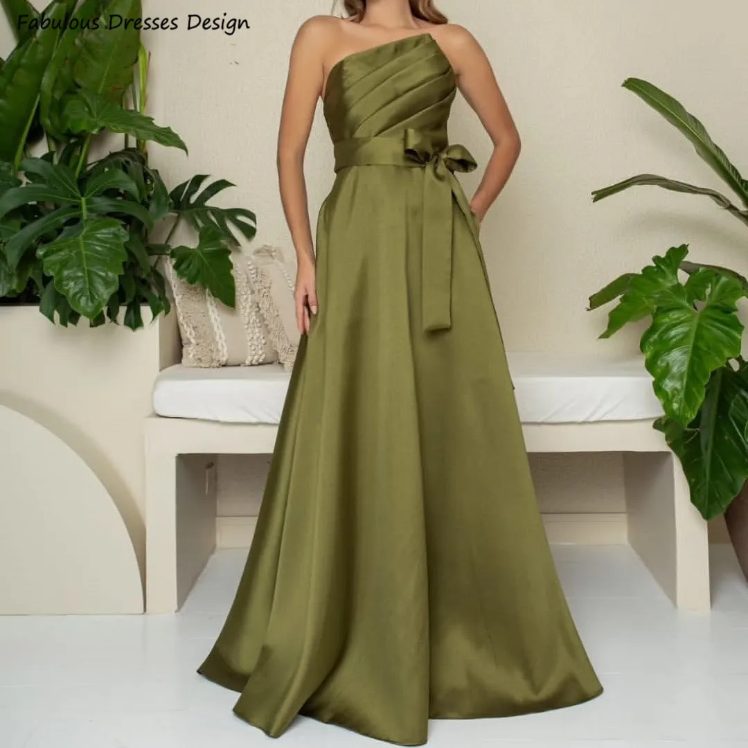 

Elegant Long A-line Satin Bridesmaid Dresses Bow Sashes Pockets Strapless Pleat Wedding Guest Dress Women Prom Party Gown