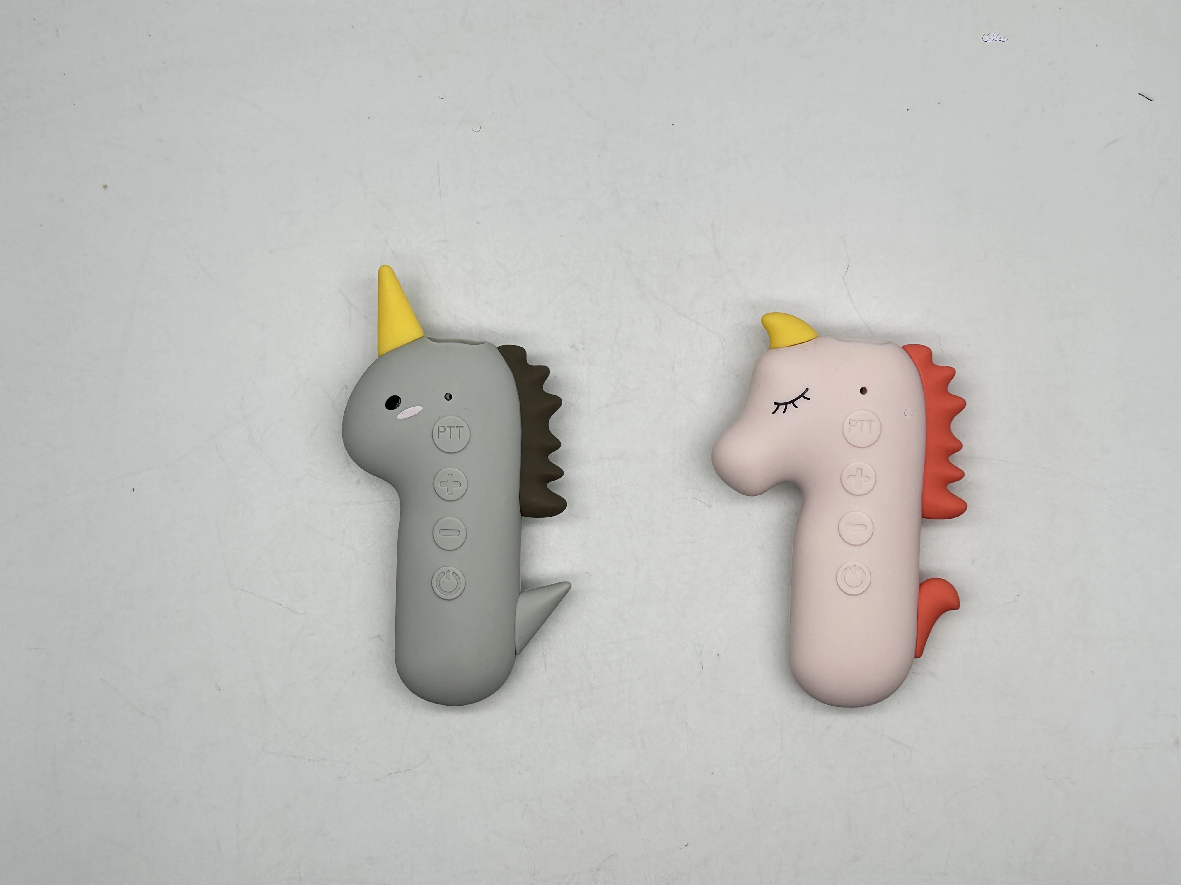 HONGXUN T25 MINI Walkie Talkie per bambini da 2 W in più colori Compatto, portatile ed elegante, a basso consumo, standby lungo e design innovativo