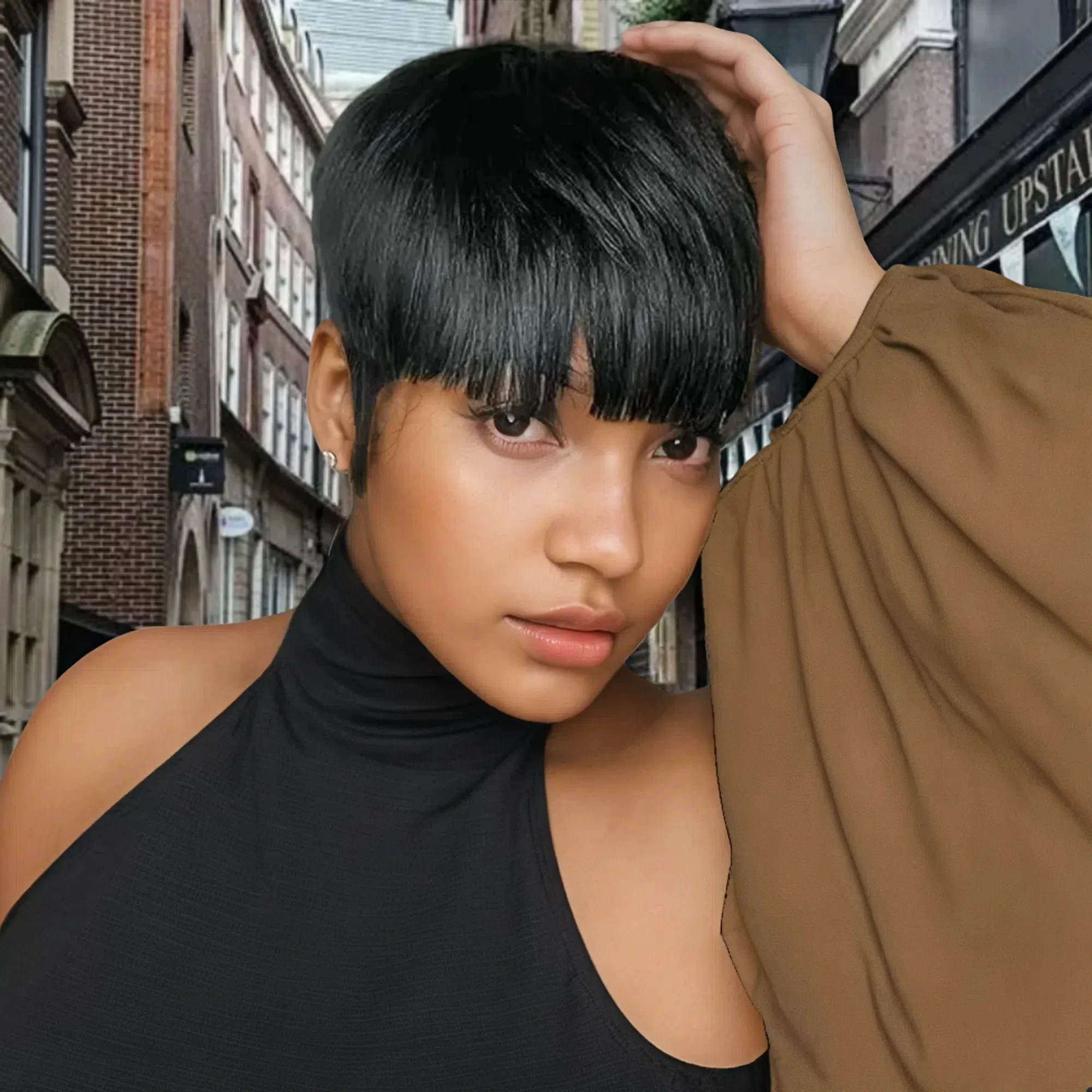 باروكات بيكسي أنيقة قصيرة الطبقات مع غرة مصنوعة آليًا بالكامل من شعر بشري برازيلي مفرود