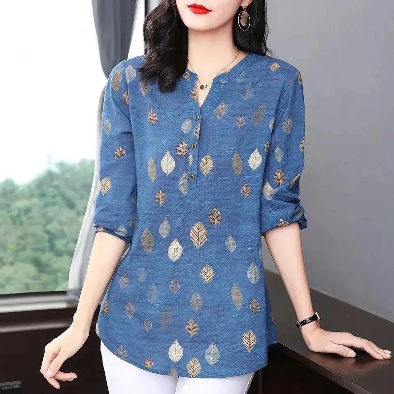 Women Spring Autumn Style Blouses Shirts Lady Casual Three Quarter Sleeve V-Neck Leaf printed Blusas Tops MM1187