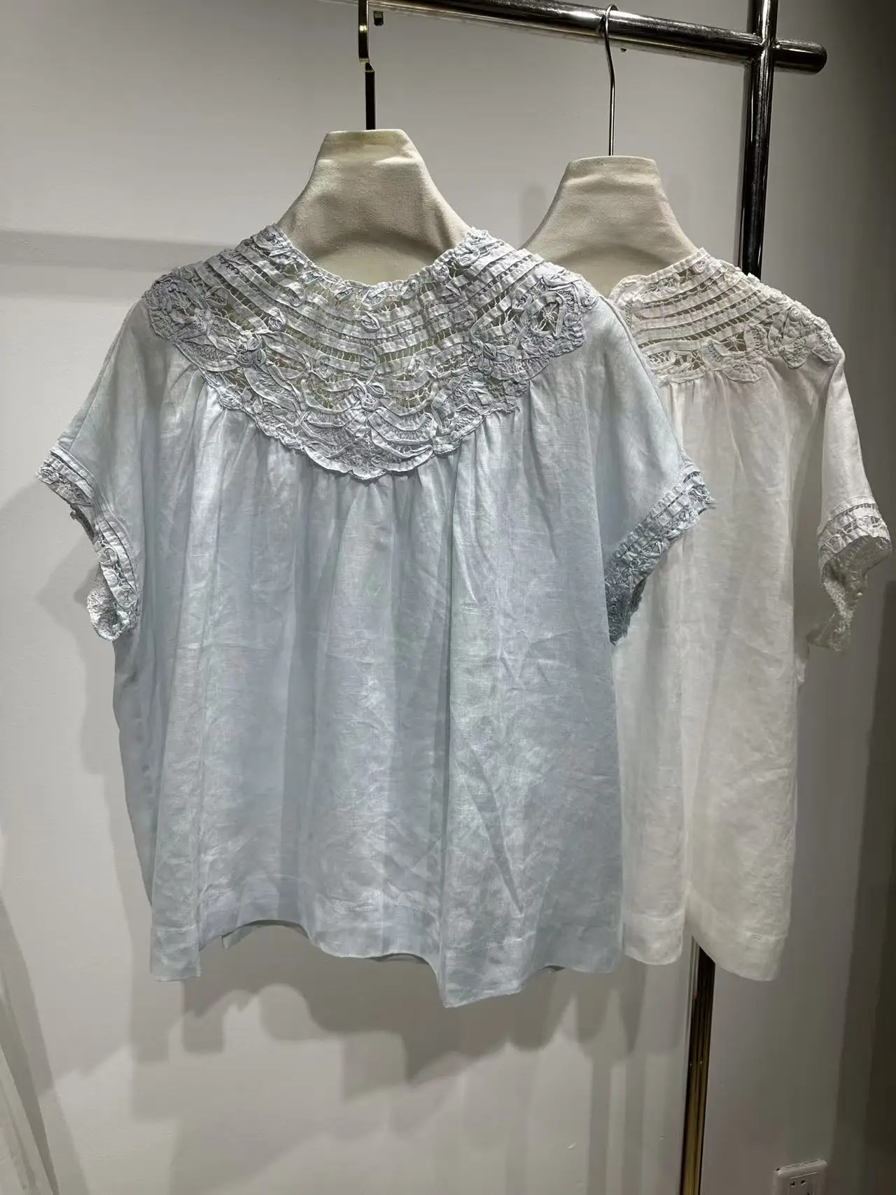 

Women Embroidery Hollow Out Blouse Top Round Neck Short Sleeve Loose Female Linen Shirt