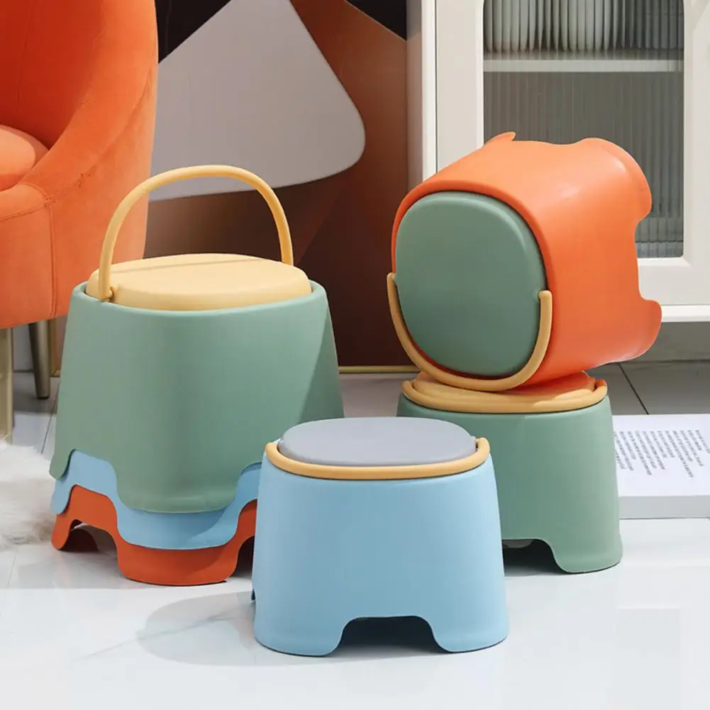 

Strong Load-bearing Stool Plastic Stool Kids Low Stool with Handle Stackable Heavy Duty Non-slip Footstool Lightweight for Home