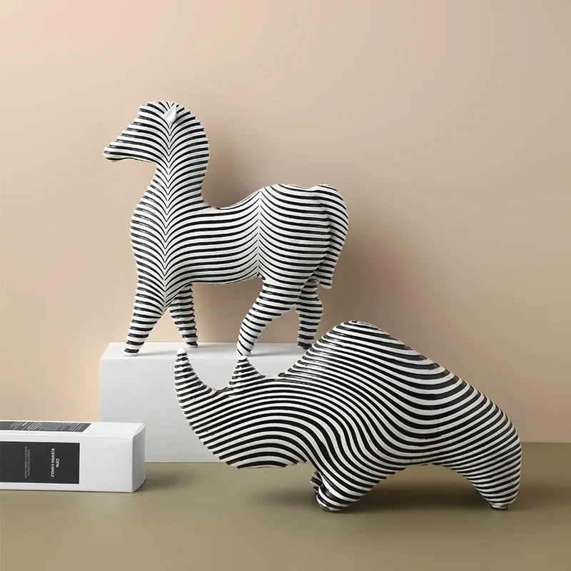 Nordic Ins Creative Rhinoceros Zebra Resin Animal Figurines Ornament Animal Model Desktop Decorative Home Decoration Accessories