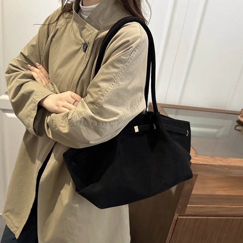 Vintage Wildleder-Umhängetasche für Damen, Minimalistische Große Kapazität Tragetasche, Elegante Retro-Umhängetasche für Tägliche Anlässe, Dating und Reisen – Detail 6