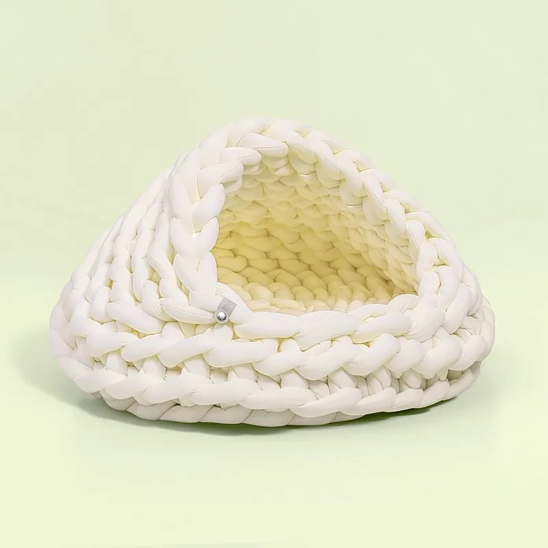 Premium Modern PP Cotton Fill Plastic Pet Dog Sofa Bed Soft Comfortable Hand-woven Cat Sleeping Nest Beds Portable Pet Cage