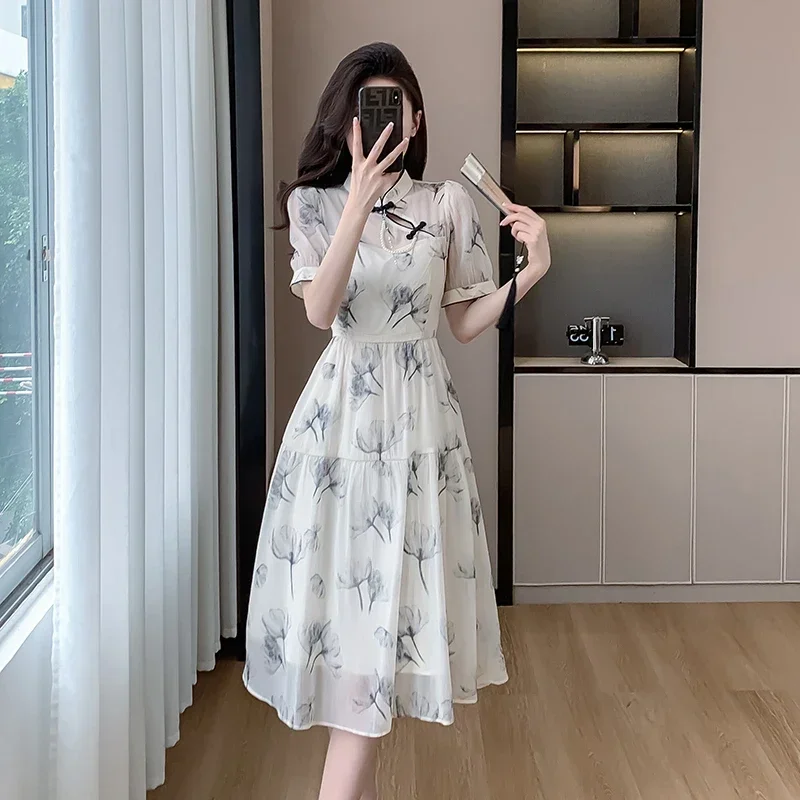 

New Chinese Cheongsam Female Version Young 2024 Summer New Daily Dish Buckle National Wind Floral Dress