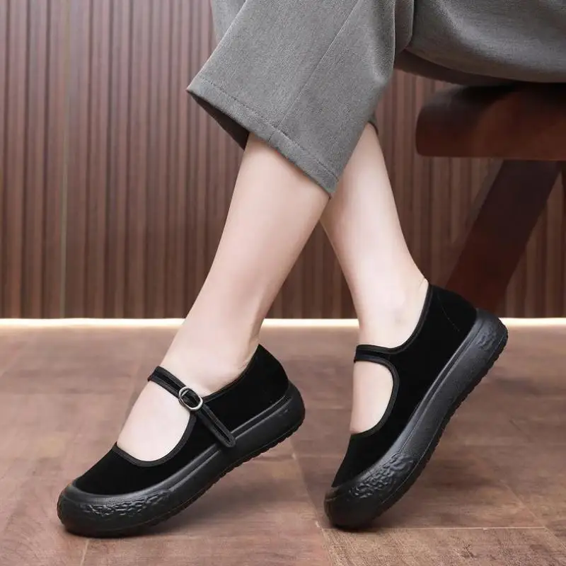 Size 35-40 Ethnic Style Chinese Old Beijing Cloth Shoes Women Thick Sole Lightweight Soft Sole Work Black Cloth Shoes