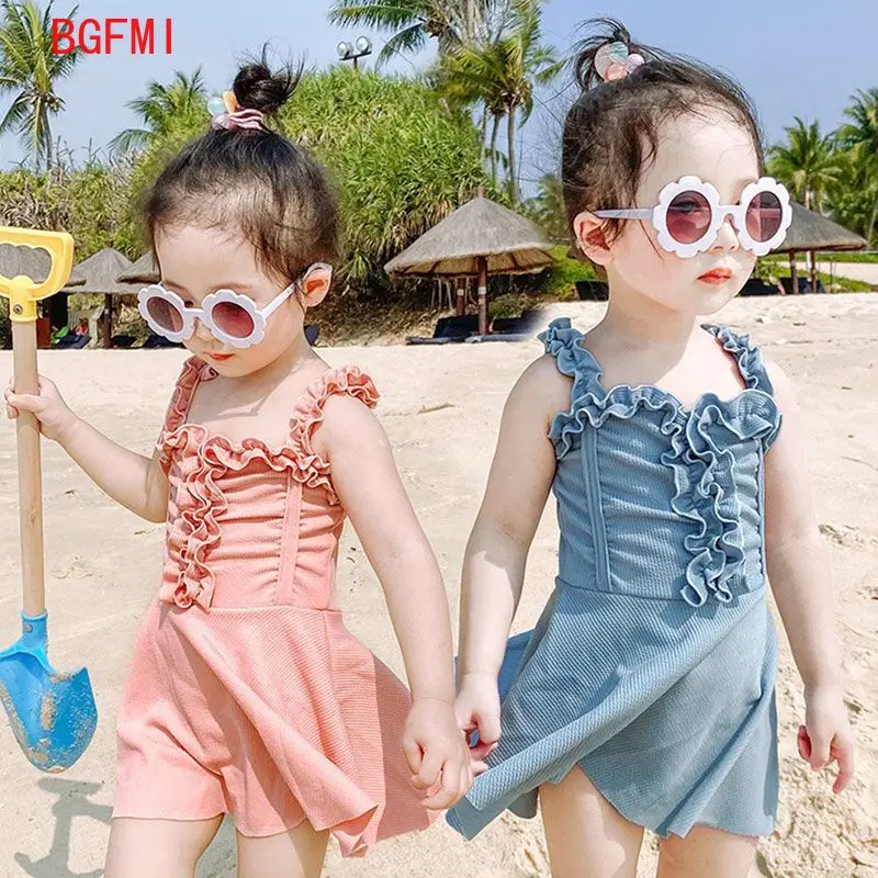 

2025 Fashionable Summer New Children's Suspenders Swimsuit Kids Baby Girls Swimwear Cute Princess Dress Style One-piece Swimsuit