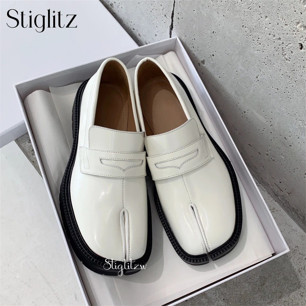 Tabi Loafers Voor Mannen Elegante Mode Stijl Flats Nieuwigheid Designer Handgemaakte Heren Lederen Schoenen Custom Comfortabele Zakelijke Schoenen