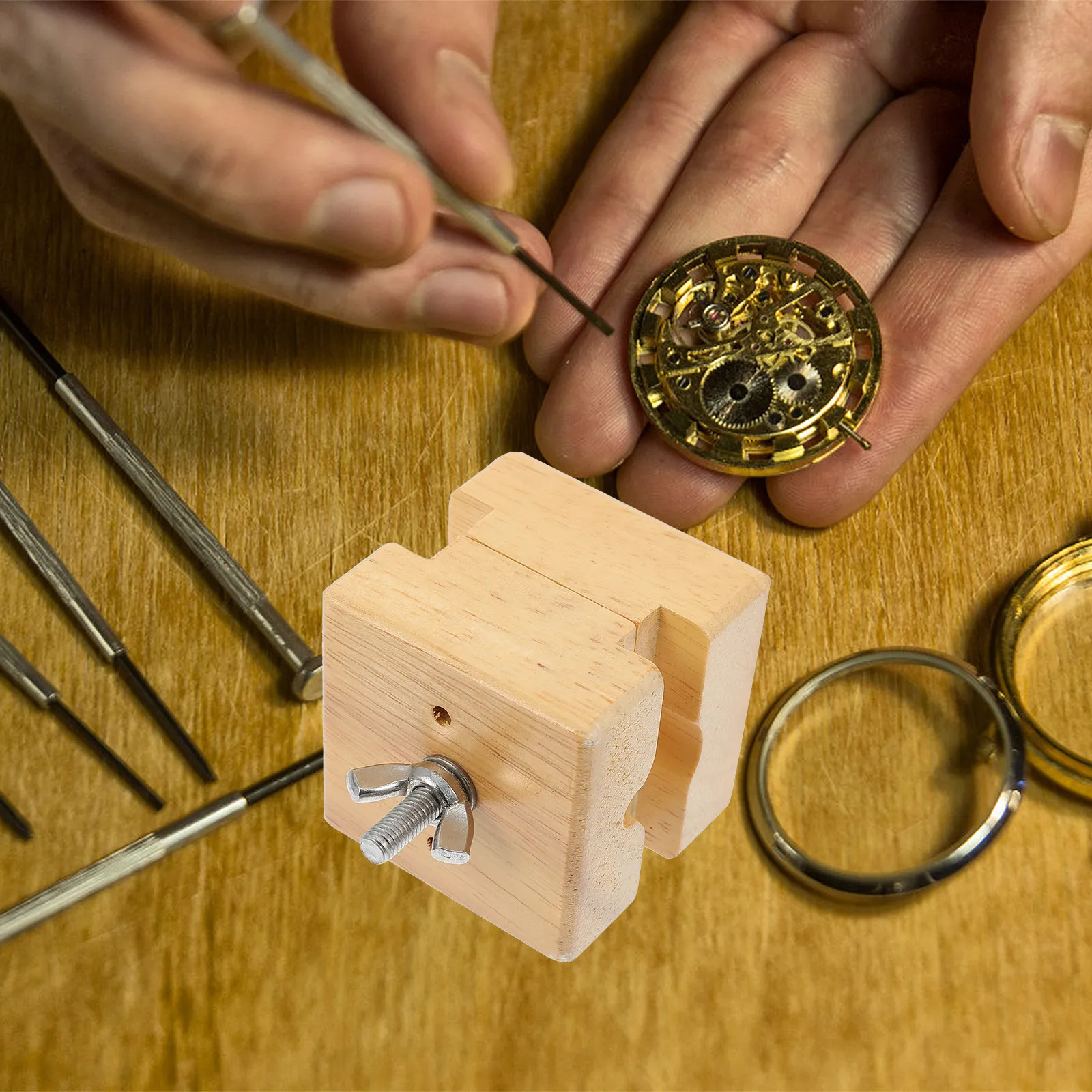Wooden Watch Case Vise Holder with Metal Reinforcement Adjustable Screw Clamp for Safe Non-Scratch Watch Back Removal and Bezel